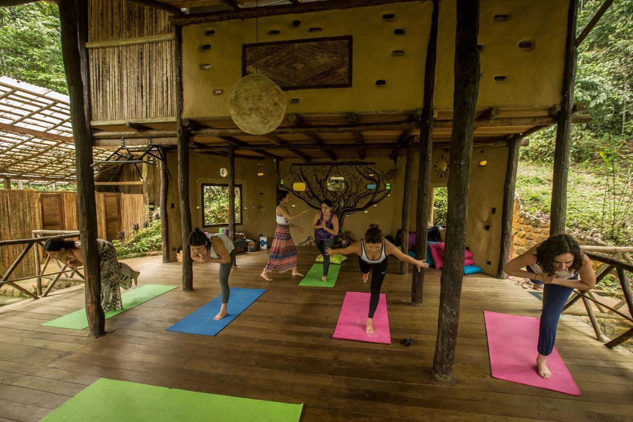 Chirapa Manta Amazon Lodge Lamas Exteriör bild