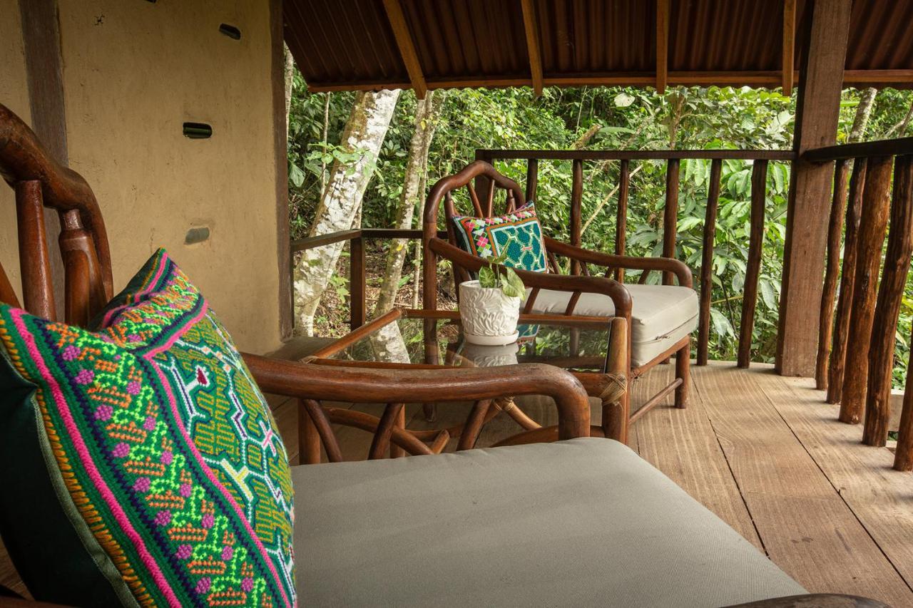 Chirapa Manta Amazon Lodge Lamas Exteriör bild