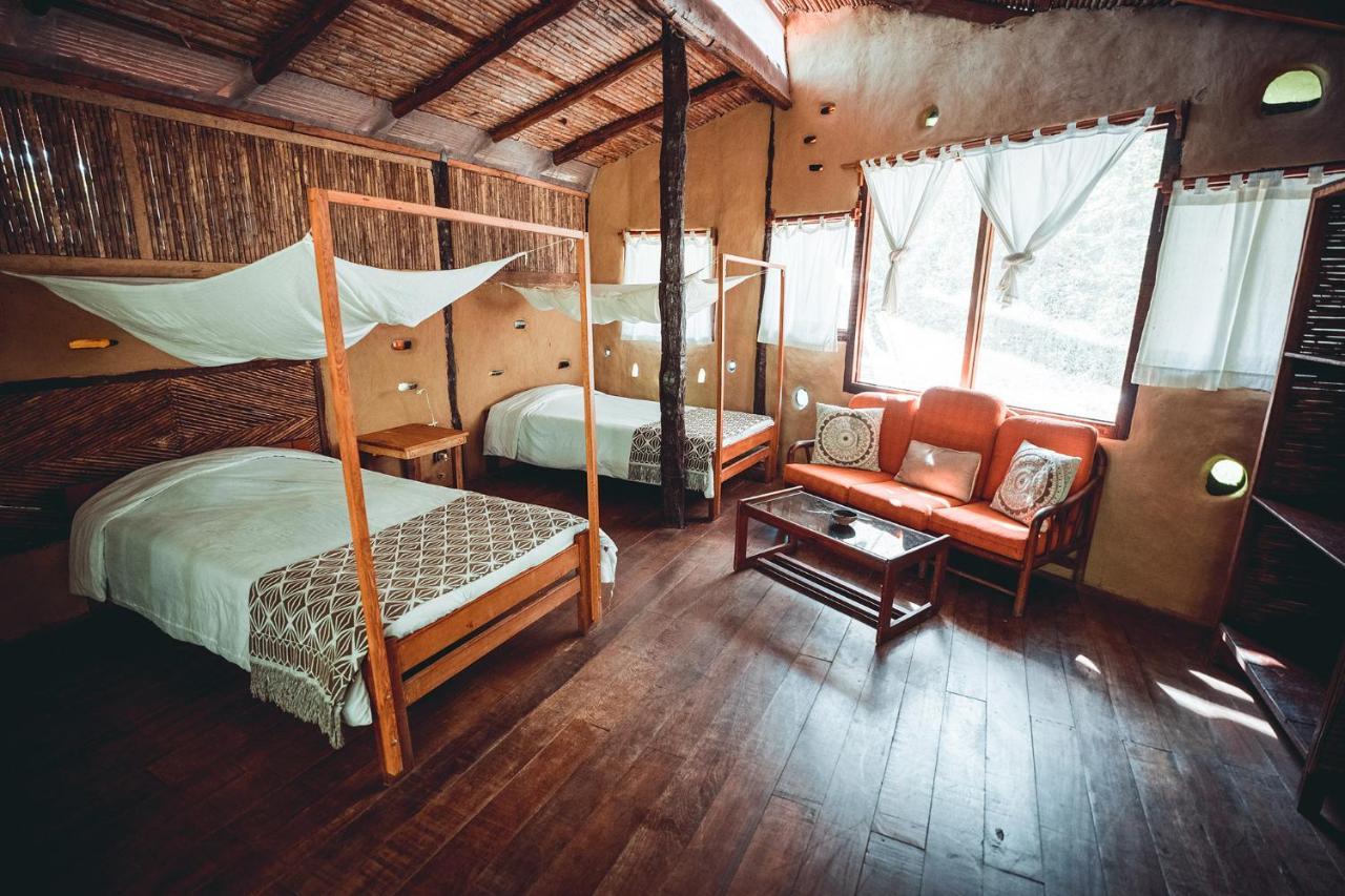 Chirapa Manta Amazon Lodge Lamas Exteriör bild